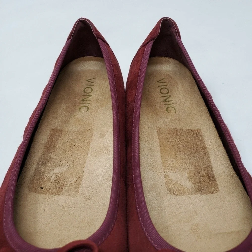 VIONIC 359 Minna Merlot Suede Reptile Cap Toe